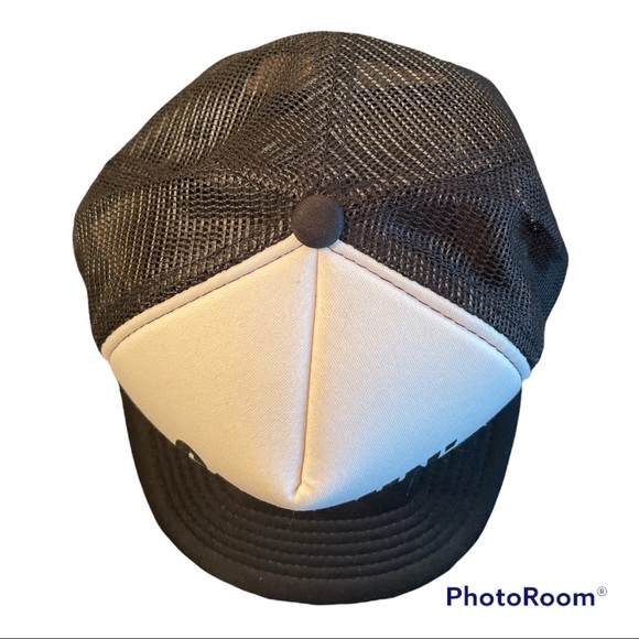 Catchin’ Ducks Trucker SnapBack Hat - Picture 4 of 7